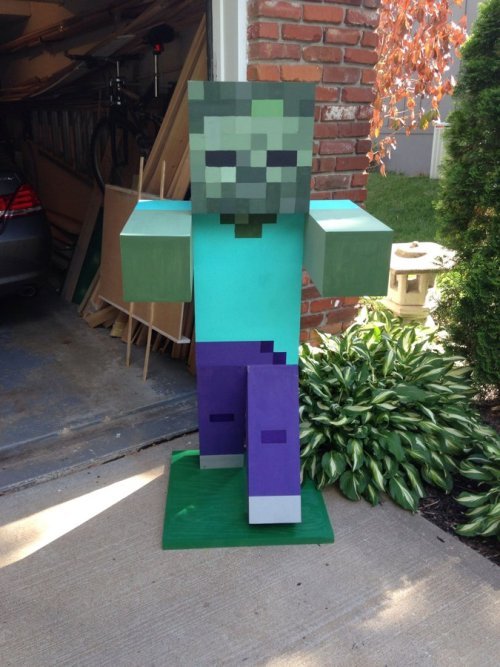 Best Minecraft Addons 2026: Play as a Zombie